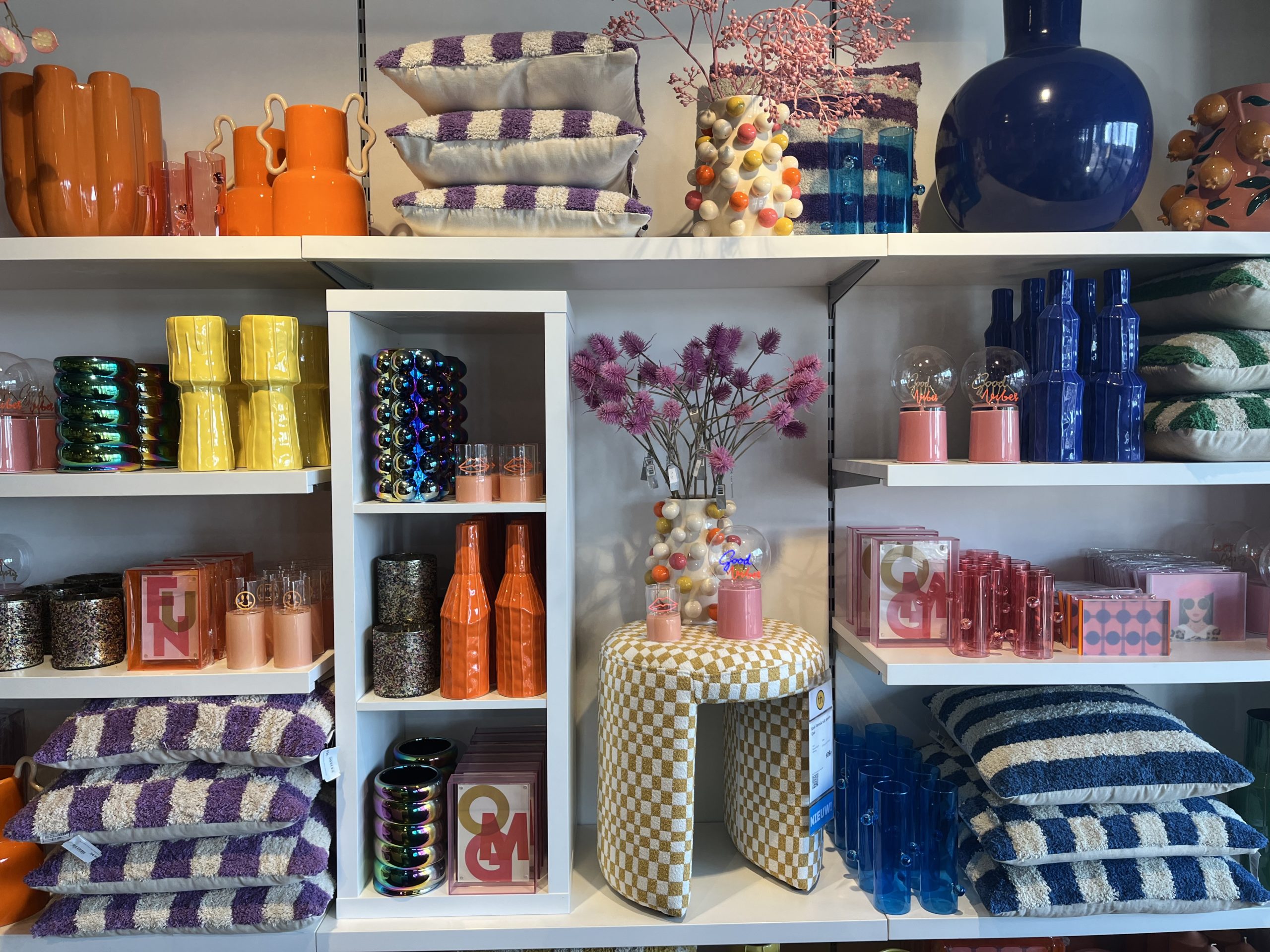 accentkleuren accessoires in huis Trendhopper 